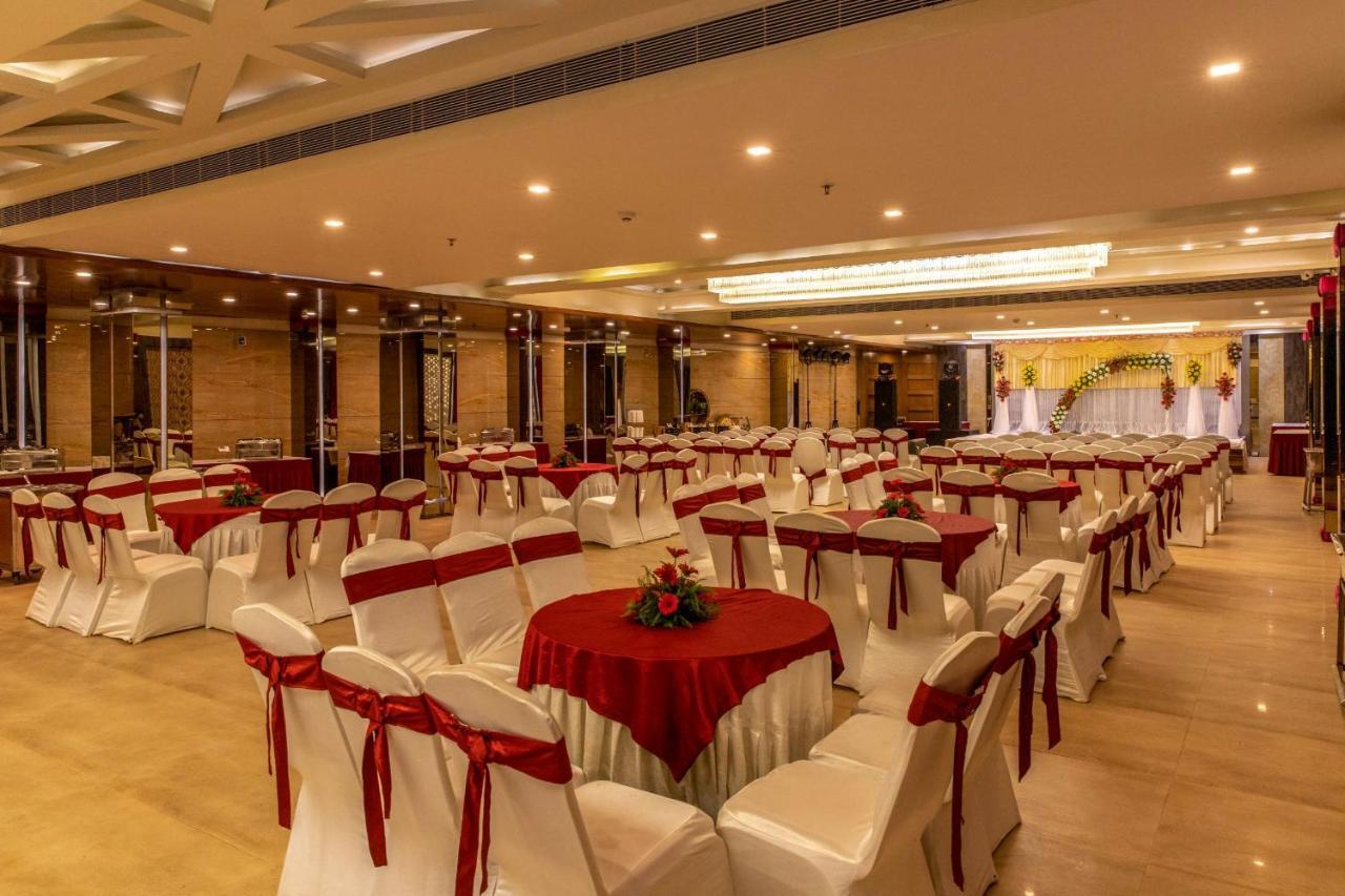 Dng The Grand Hotel Kanpur Extérieur photo